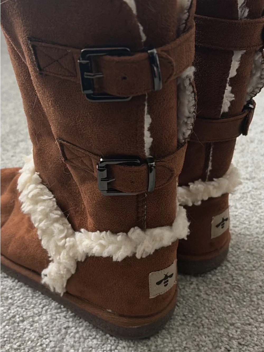 Honeylove Chestnut Brown Faux Suede Winter Boots with Cream Shearling